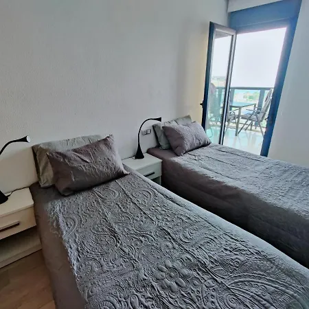 Vista Al Mar, Ferienwohnung, Traumhafter Meerblick, Seaview Апартаменты Торевьиа